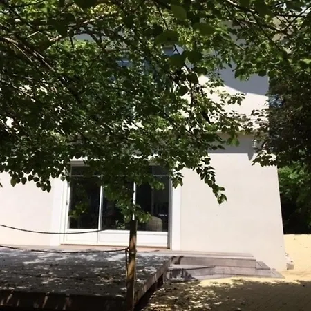 House 3 Вилла *