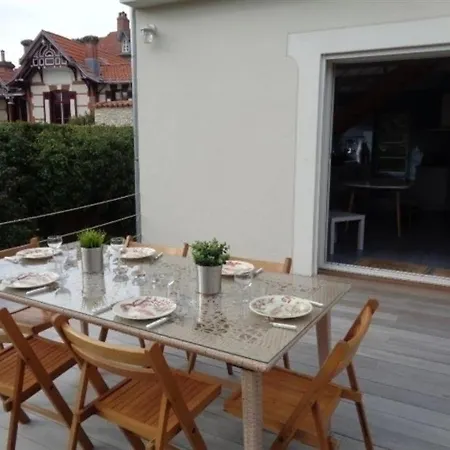 Вилла House 3 *